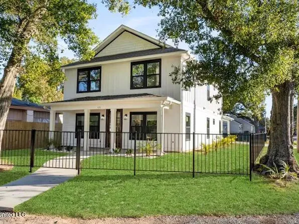 435 3rd St, Gulfport, MS 39507