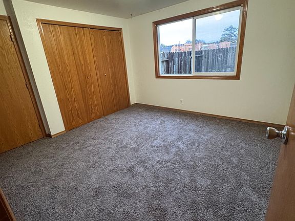 5th image of 2255 Silverbrook Ct Unit A