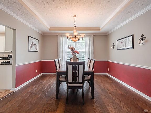 4th image of 8172 Julian Pl