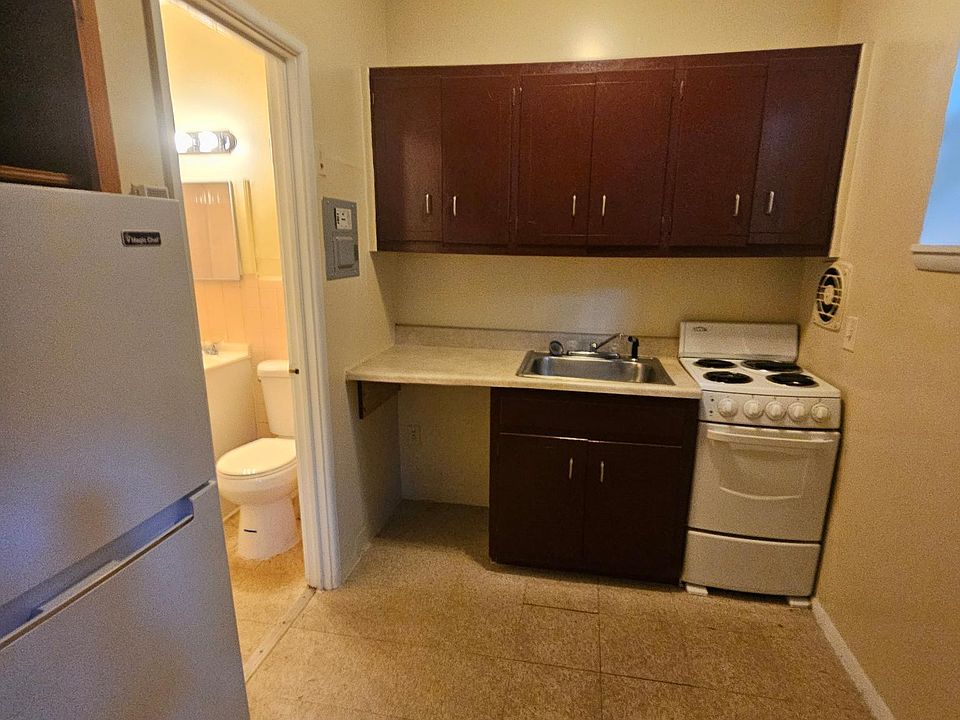 1st image of 154 Fountain St #2SB