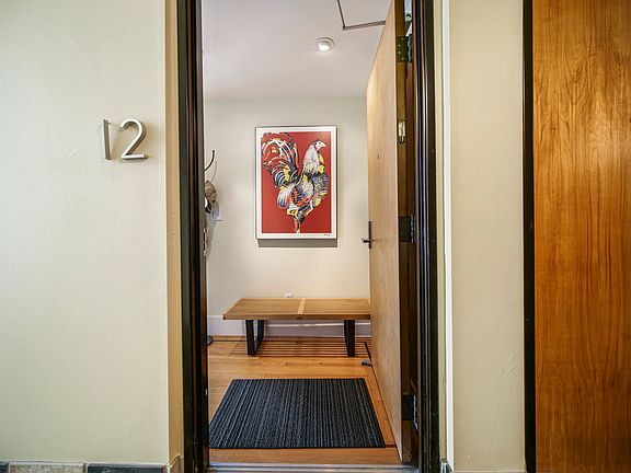 2nd image of 468 Tehama St APT 12