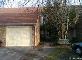 4048 Oak Moss Ct, Chesapeake, VA 23321