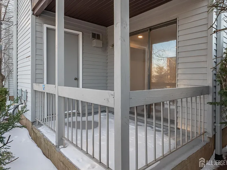 801 Woodbridge Commons Way — Photo 31