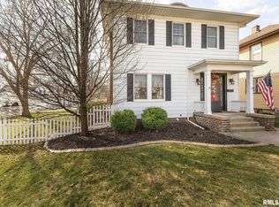 2428 15th Ave, Moline, IL 61265