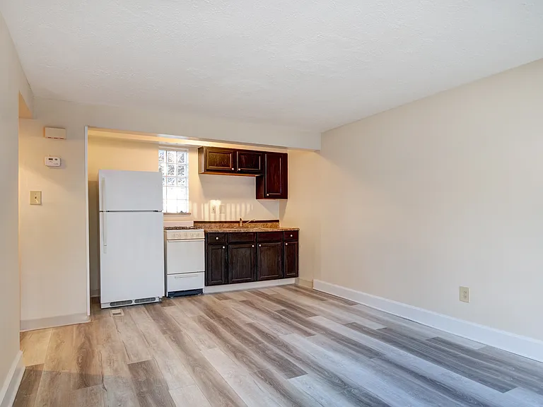 17800 Marcella Rd #11 — Photo 4