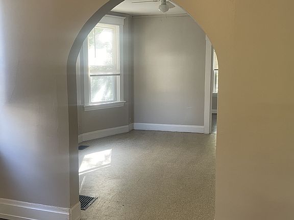 4th image of 1031 Underwood Pl