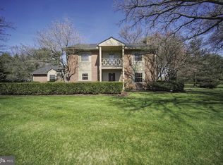 803 Waterfront Dr, Lancaster, PA 17602