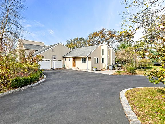 3rd image of 2314 Tapestry Ct