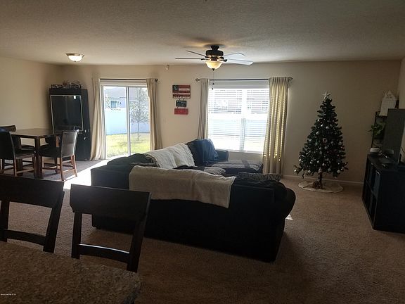 4th image of 3417 Canyon Falls Dr