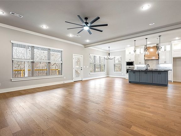 4th image of 12016 Robinwood Dr