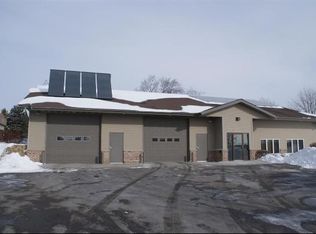 222 Linnerud Dr, Sun Prairie, WI 53590
