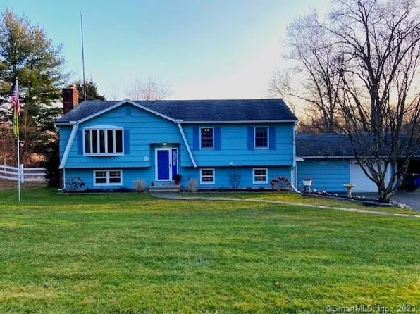 67 Deer Hill Road, Southbury, CT 06488