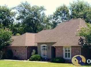 15574 Swan Lake Blvd, Gulfport, MS 39503