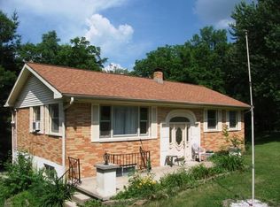 4550 N Ridgewood Dr, Bloomington, IN 47404