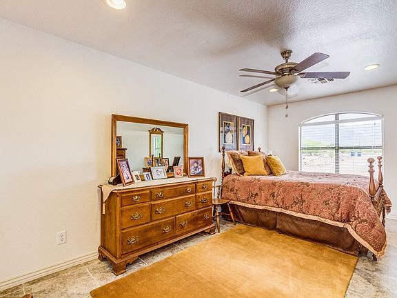 Main level bedroom #1