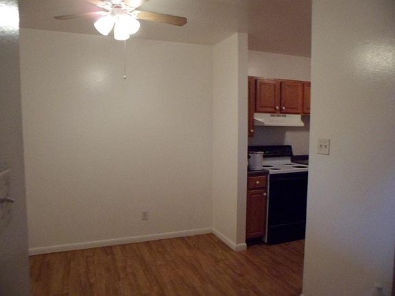 Dinning Room looking from the front door