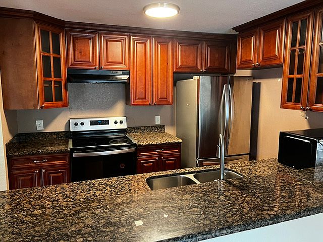 1st image of 14636 NE 45th St APT C14