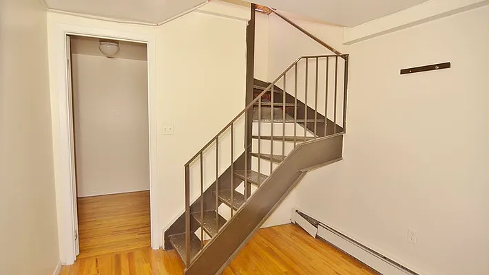 Rented by Park Property Advisors | media 3