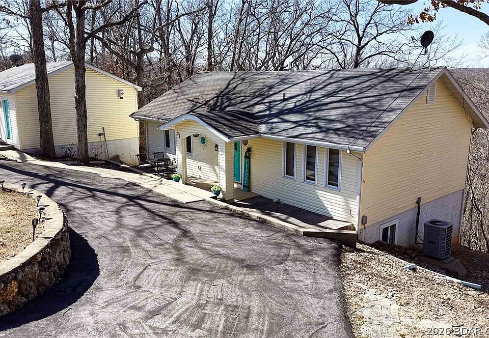 1st image of 25 View Dr