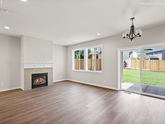 4th image of 5559 Mountain Quail Dr
