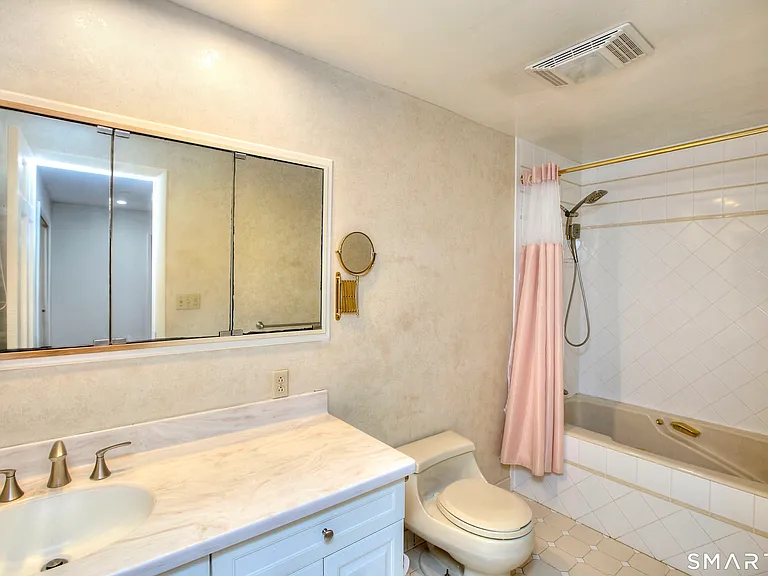 10 Woodcock Ln — Photo 21
