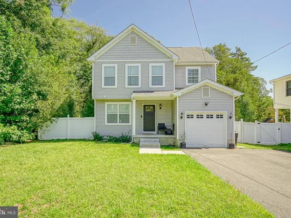 404 Pine Ave, Deptford, NJ 08096