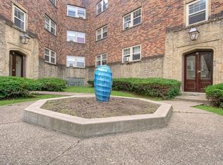 2499 Madison Rd, Cincinnati, OH 45208