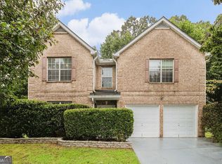 5803 Star Flower Dr, Ellenwood, GA