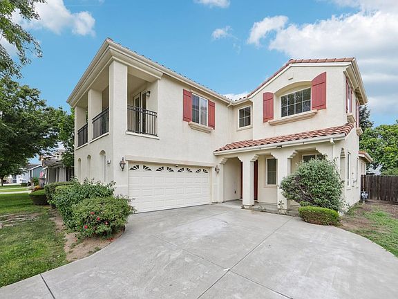 3rd image of 771 Cathedral Way
