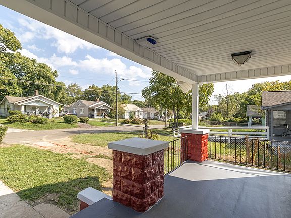 5th image of 3928 Porter Ave