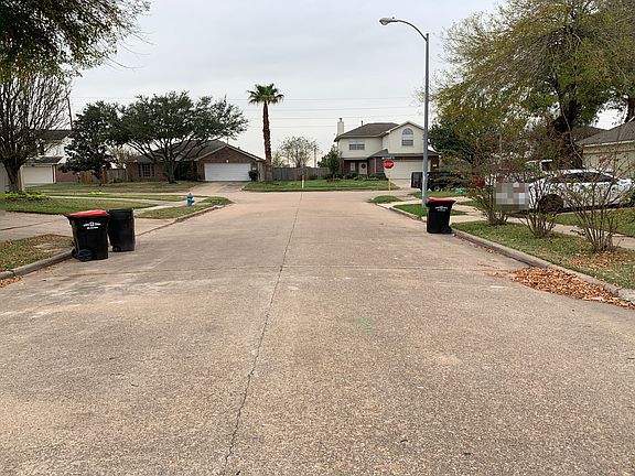 4th image of 17087 Carbridge Dr