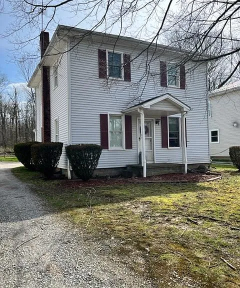 27 W Woodland Ave #B — Photo 1