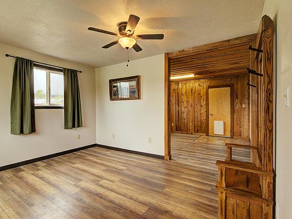 4th image of 134 Canyon View Dr