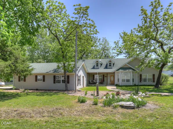 6851 Dutch Elm Dr, Joplin, MO 64804