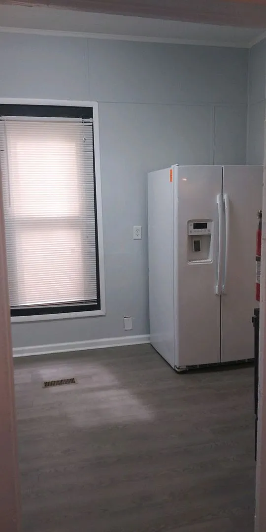 Spacious 2 Bedroom Home For Rent in Atlanta!! Renovated and Features Plenty Of Space For Only $1,... — Photo 4