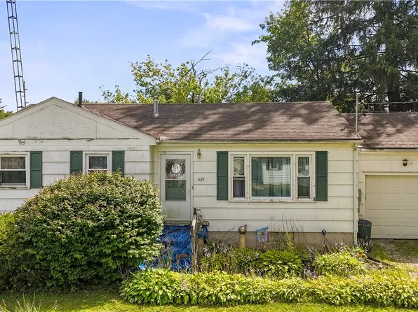 625 Maple Heights Dr, Galion, OH 44833