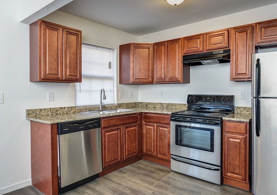 1st image of 76 Trevitt Dr APT B