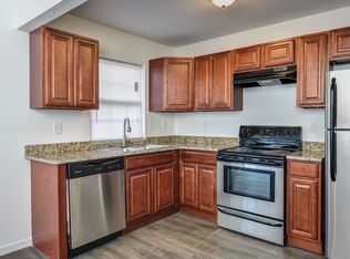 76 Trevitt Dr APT B, Stone Mountain, GA 30083