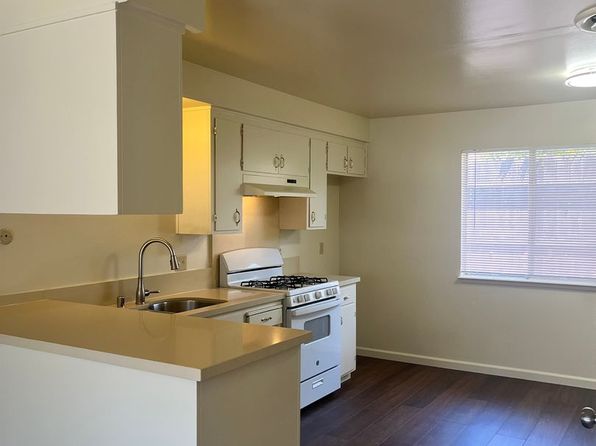 1100 Lucern Ave APT 12