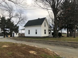 6670 Queen Rd, Plymouth, IN 46563