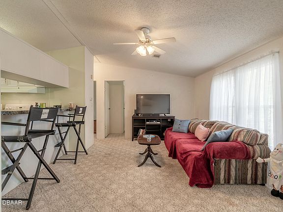 4th image of 778 Rolling Hills Dr
