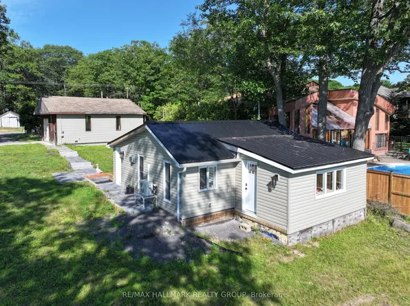1114 Bayview Dr, Ottawa, ON K0A 3M0