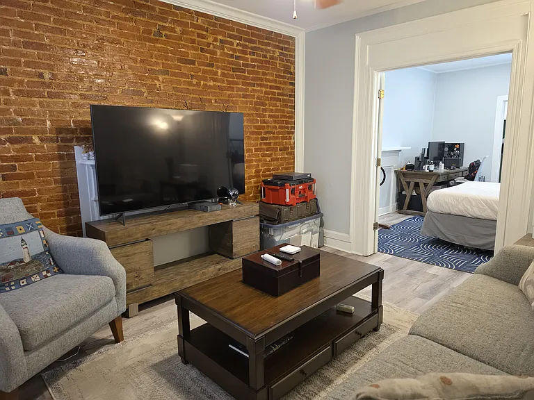 1450 Battery Ave #1 — Photo 2