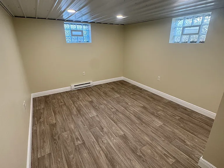 374 Sunview Dr — Photo 11
