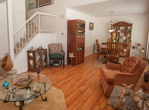 5th image of 2165 Camden Ln
