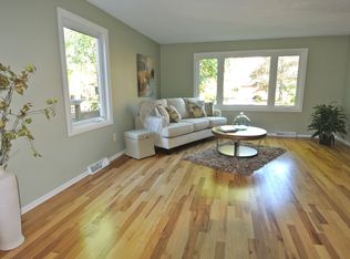 1643 Whitfield Rd SE, East Grand Rapids, MI 49506