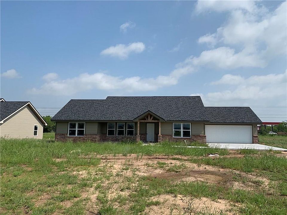 1st image of 330 Foxtrot Ln