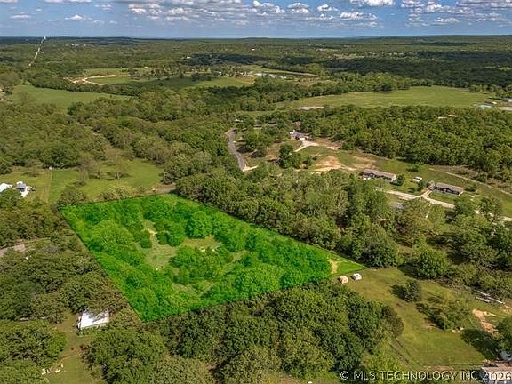5th image of 15318 Lone Star Rd