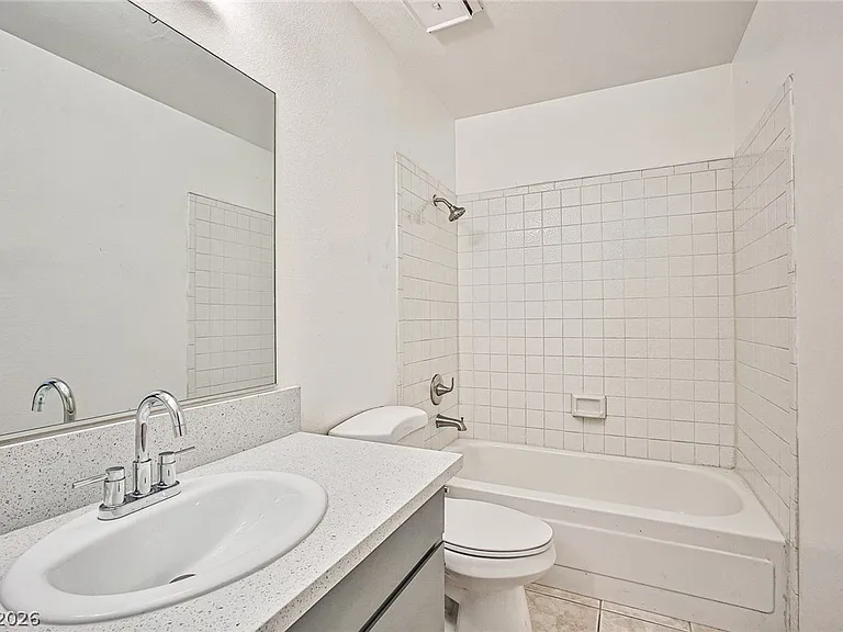 3585 Arville St #403A — Photo 13