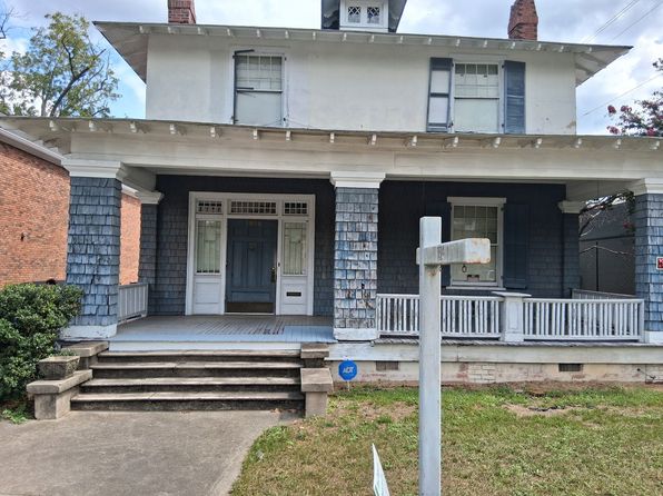 1814 Bull St